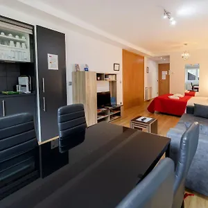  Apartamento Comfortable With Mountain View In 40 M² + Storage